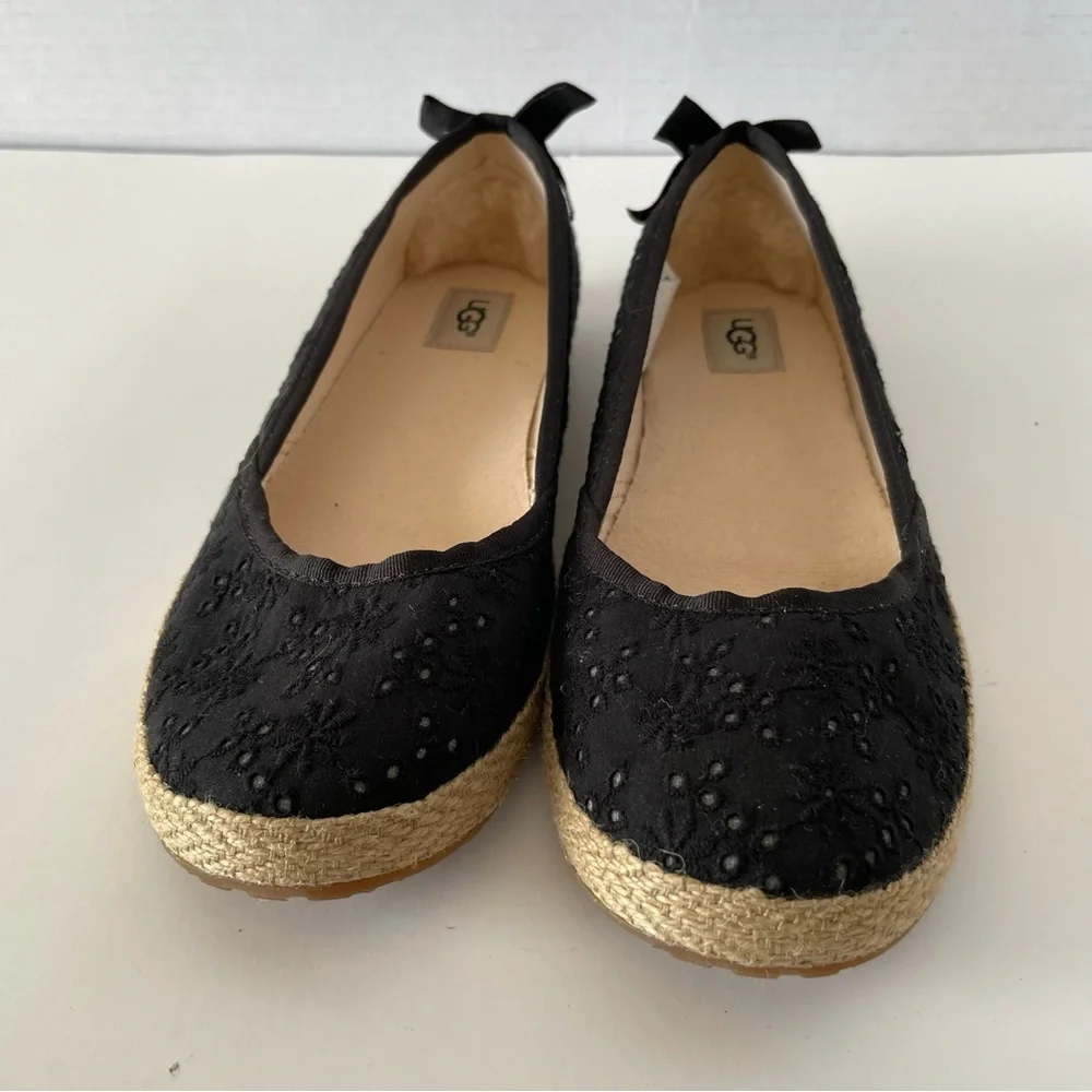 UGG Tassey Eyelet Black Flats Size 4US
